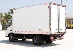 All-closed sandwich structure panels