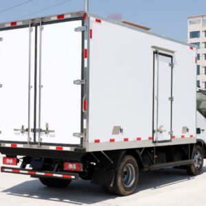 FOTON 4m Dry Van Truck