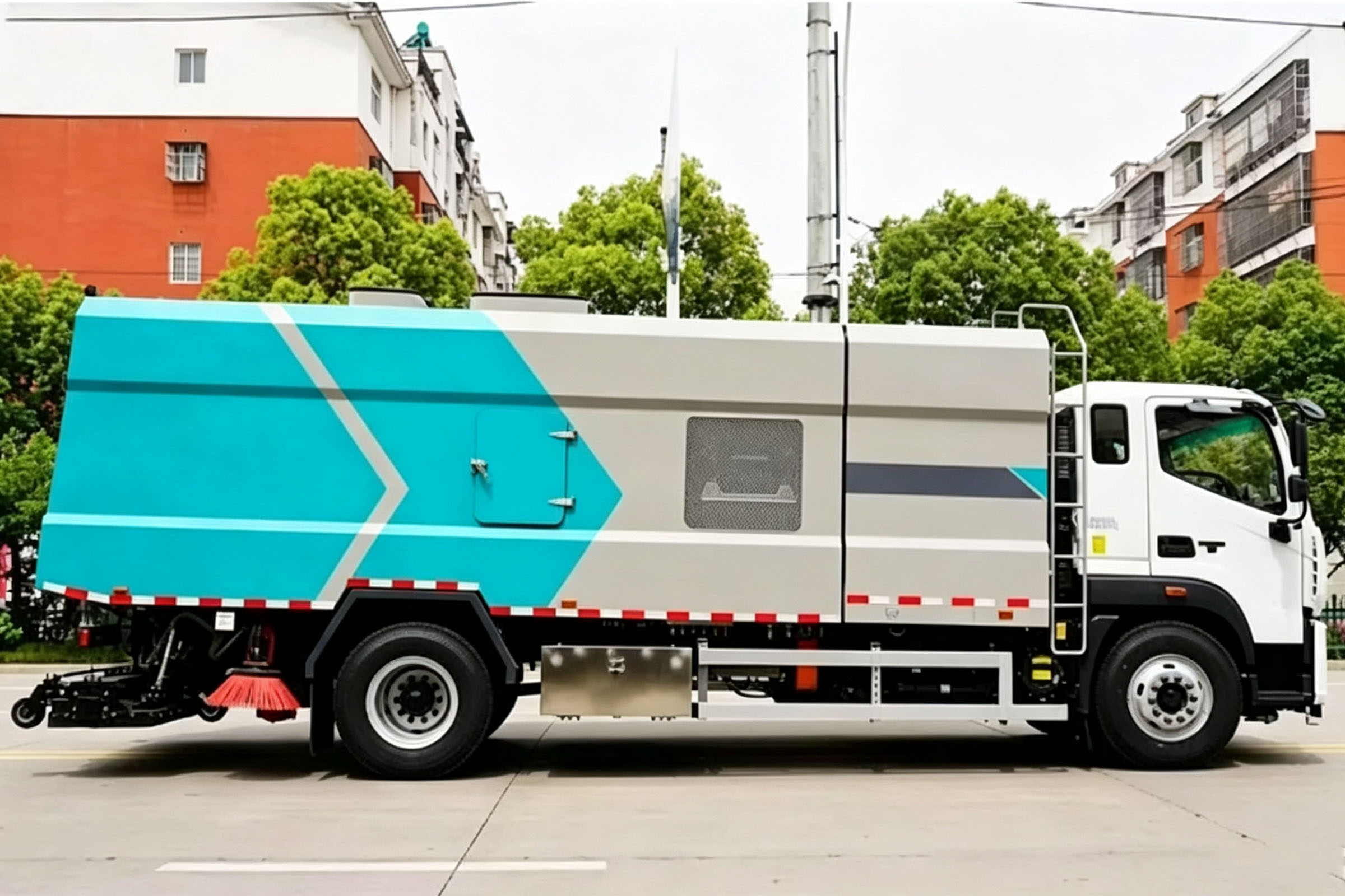 Foton 6 CBM Washing Sweeping Truck - Image 5